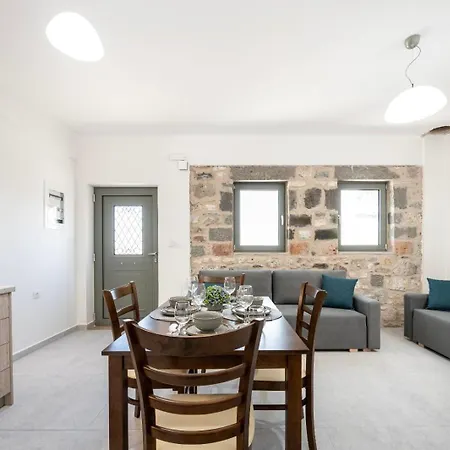 Sunny Rock 2 Apartments Lagoudi Zia Exterior photo