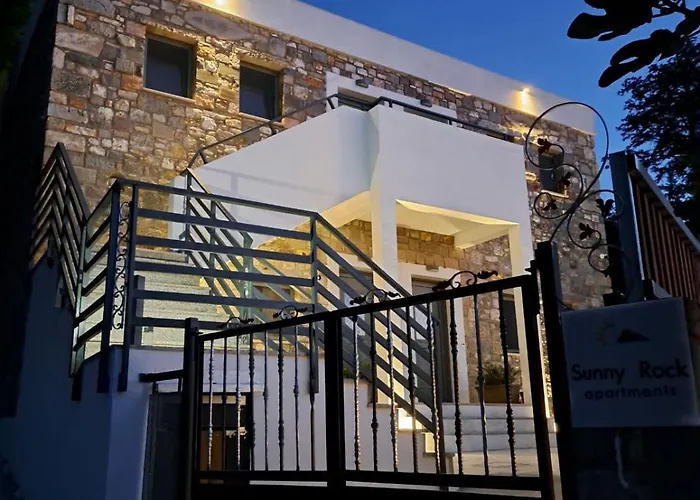 Sunny Rock 2 Apartments